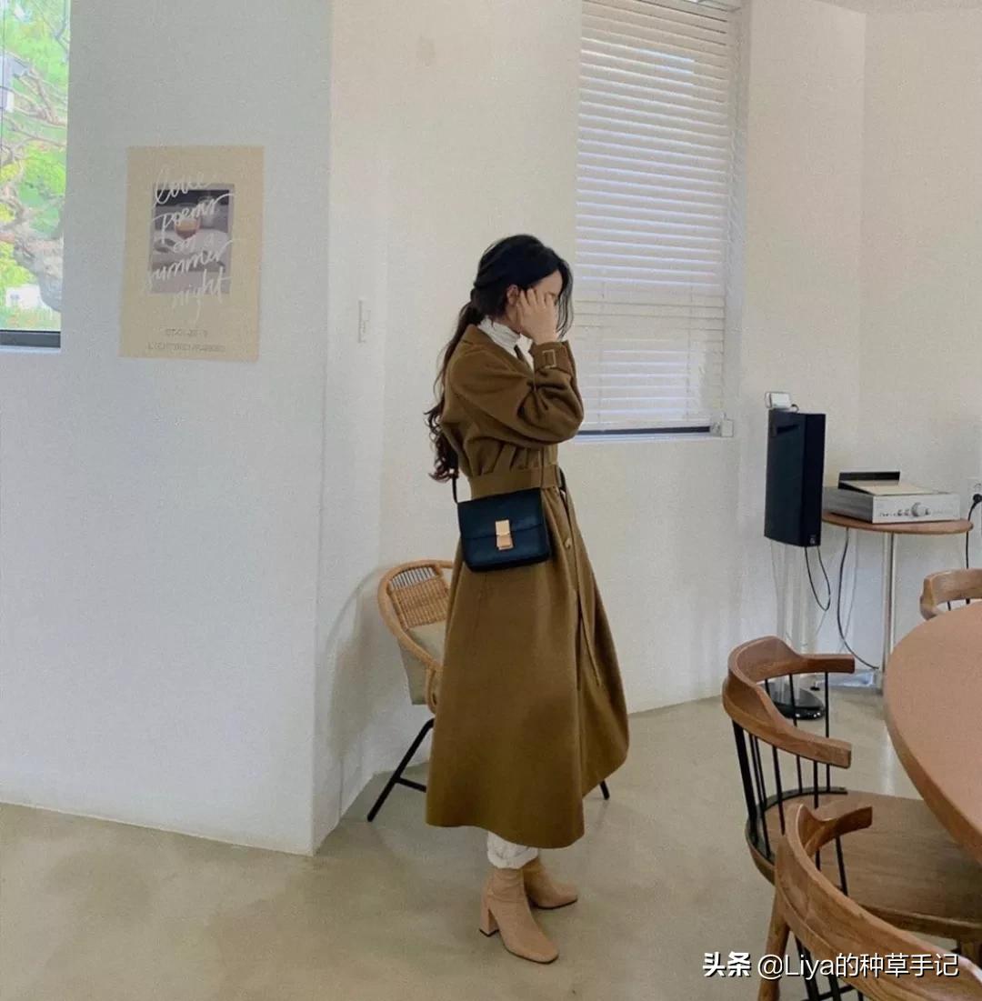 别再穿高跟鞋了，大衣+4双鞋，正火