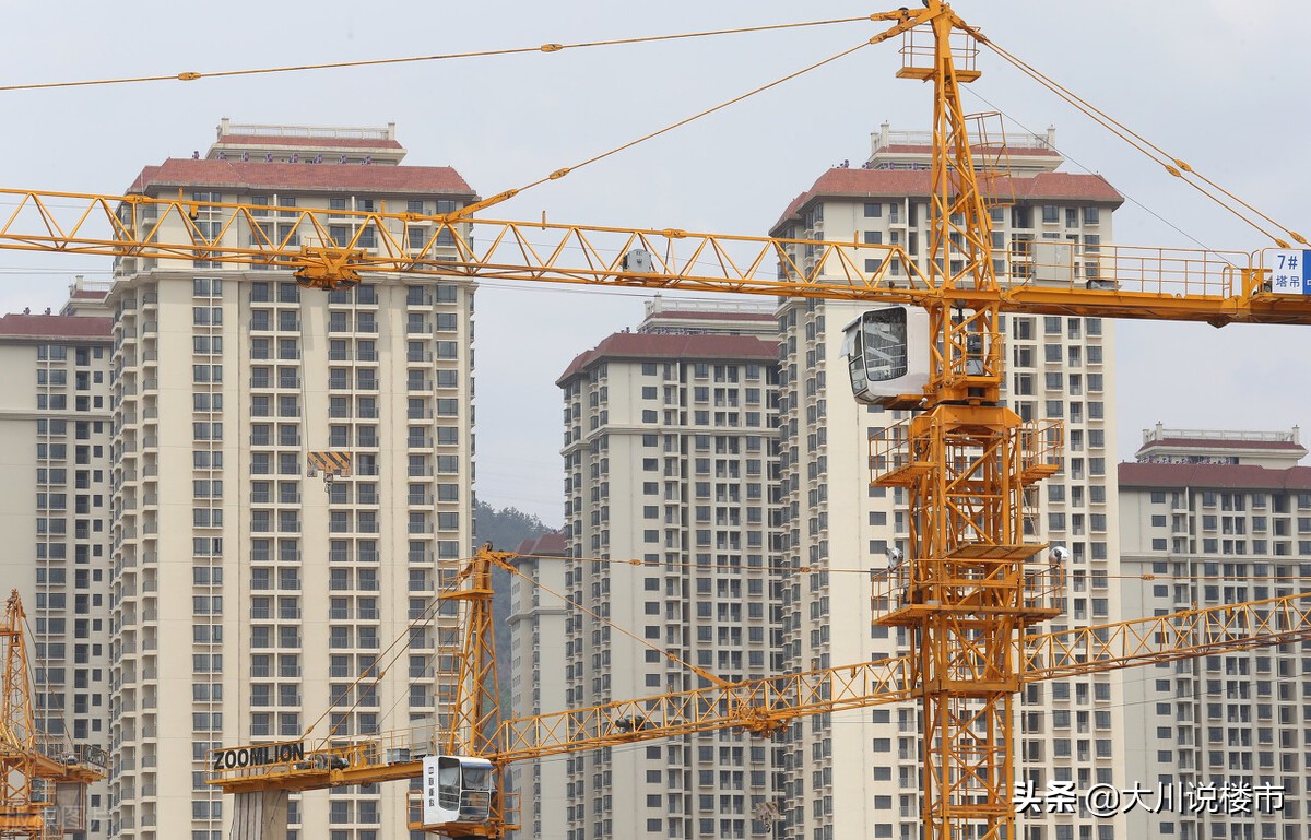 中间户的优点和边户的缺点,房子的边户和中间户哪个更加好点