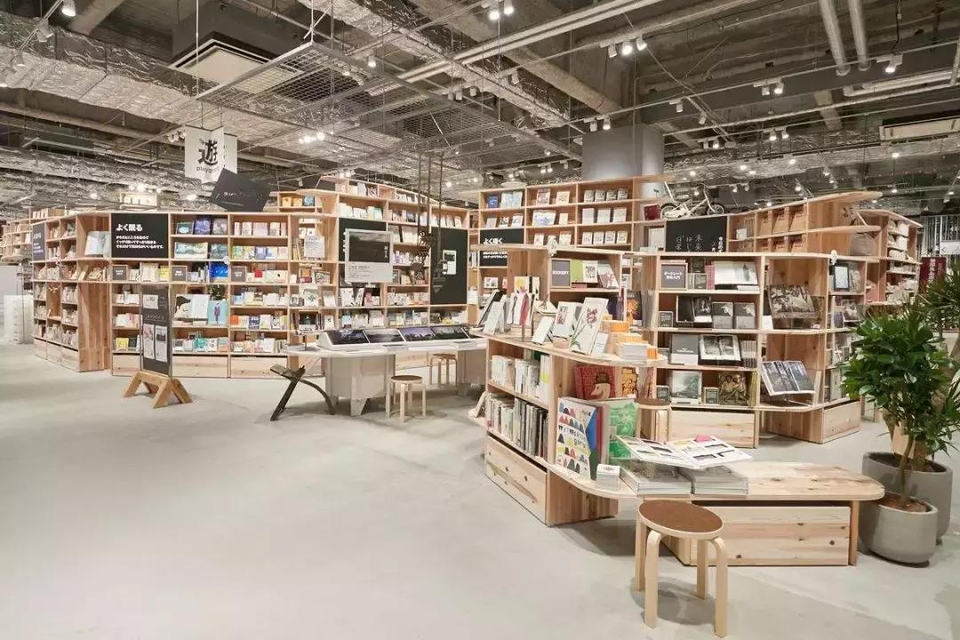 无印良品2000年利润下降原因,无印良品走下神坛利润