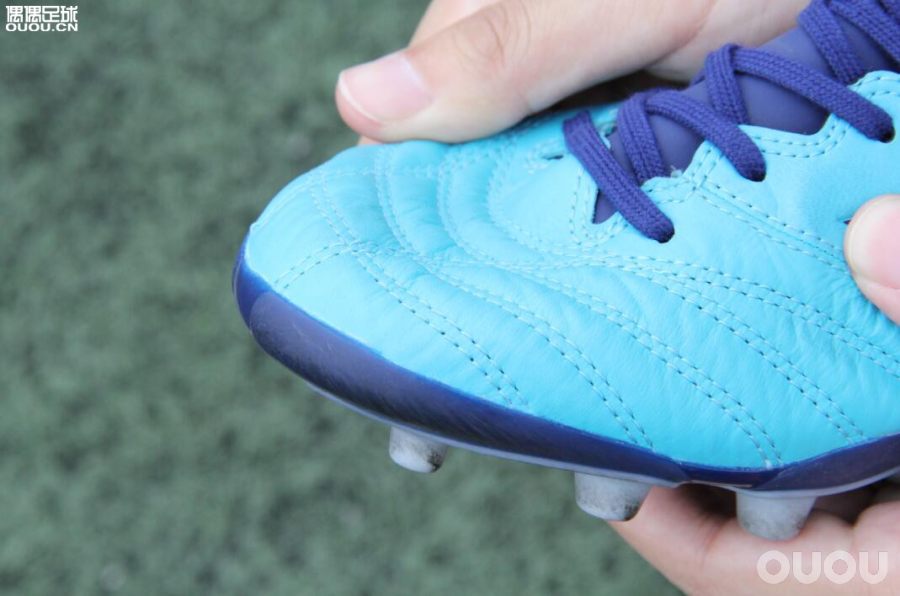 美津浓tf中端足球鞋推荐,美津浓足球鞋morelianeo3实测