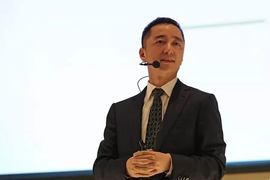 网络文学沉浮史：20年了，还有谁在看YY爽文？