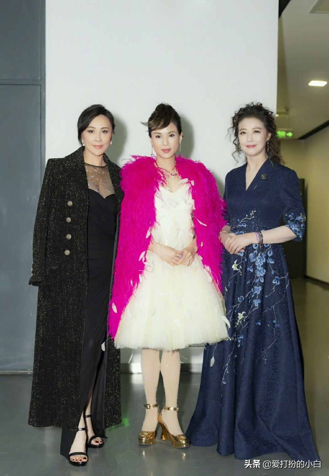 刘嘉玲这样的女人最有魅力,54岁刘嘉玲美到窒息