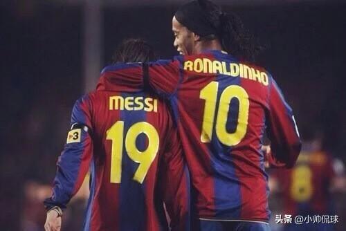 小罗和梅西内马尔2018,小罗vs梅西和内马尔