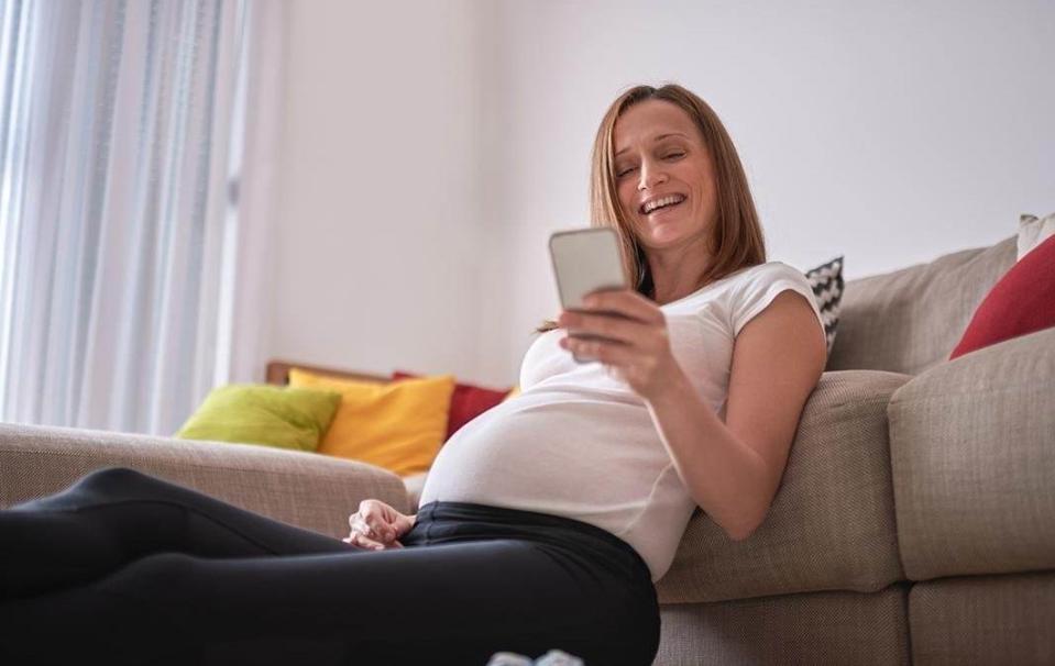 孕期胸闷喘不上气怎么缓解,孕期喘不上来气肚子也酸胀