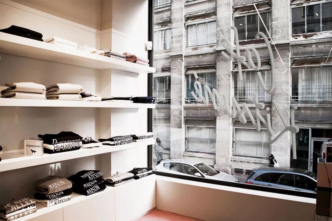 日本潮人穿解放鞋,日本潮人冬季穿搭