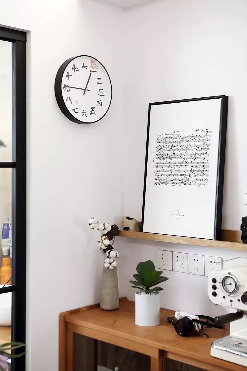 公寓玻璃隔断效果图大全,30平落地窗小公寓装修隔断