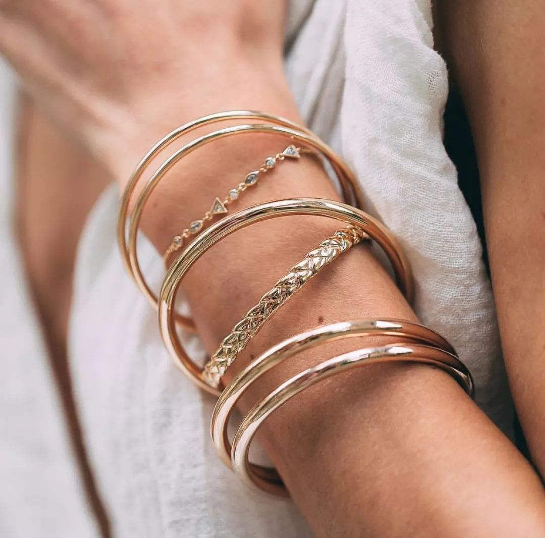 婚纱搭出时髦感｜不到百元的6件单品，手把手教给你