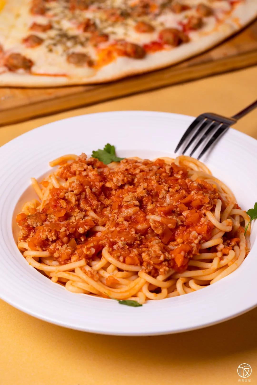 奇奇怪怪的披萨又增加了，意大利老板开的披萨店，超正宗