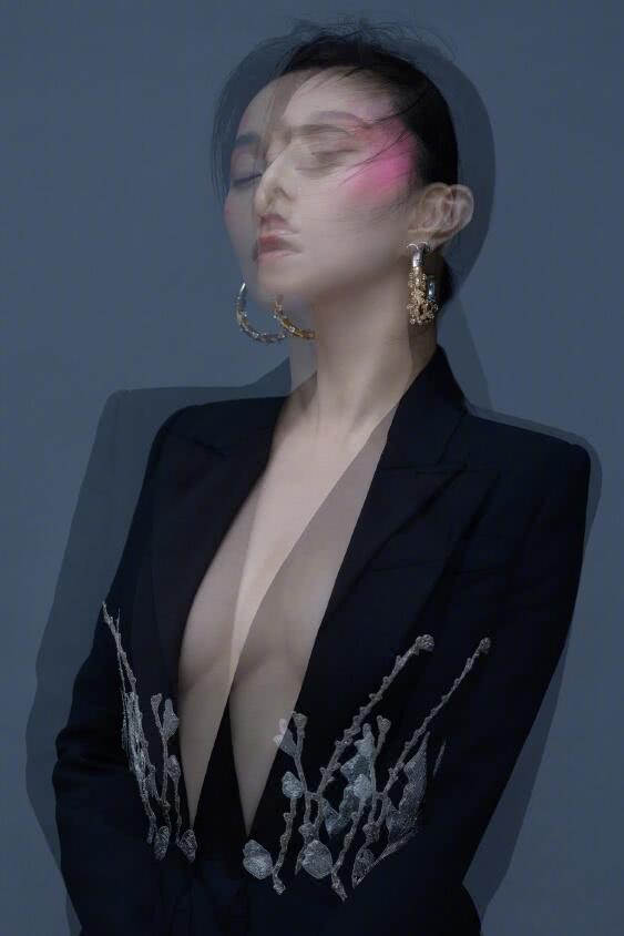 范冰冰高清深v礼服写真,范冰冰深v礼服写真