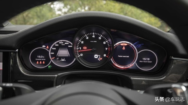 2021款保时捷panamera配置推荐,2020年帕拉梅拉panamera试驾