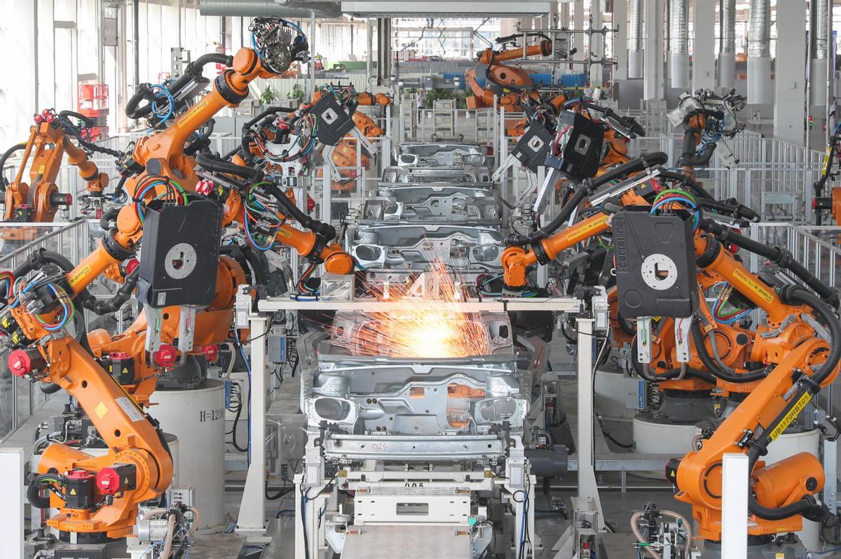 耗资上千亿占地8000亩恒大,耗费25亿巨资