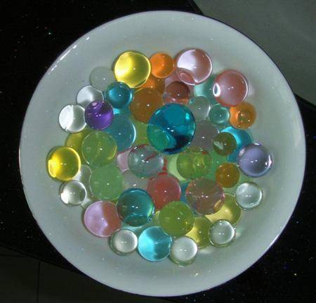 小孩误食塑料珠子几天能排出来,宝宝误食了一颗塑料珠子