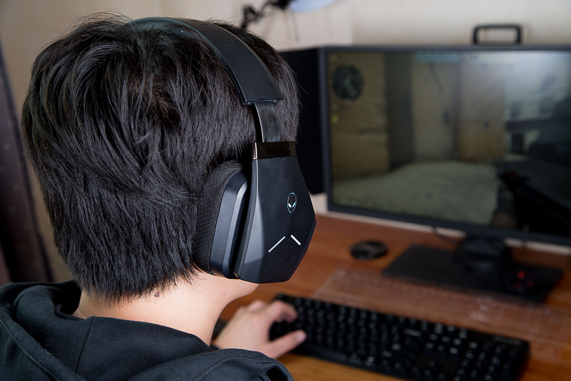 外星人w988耳机评测,外星人耳机aw988测试