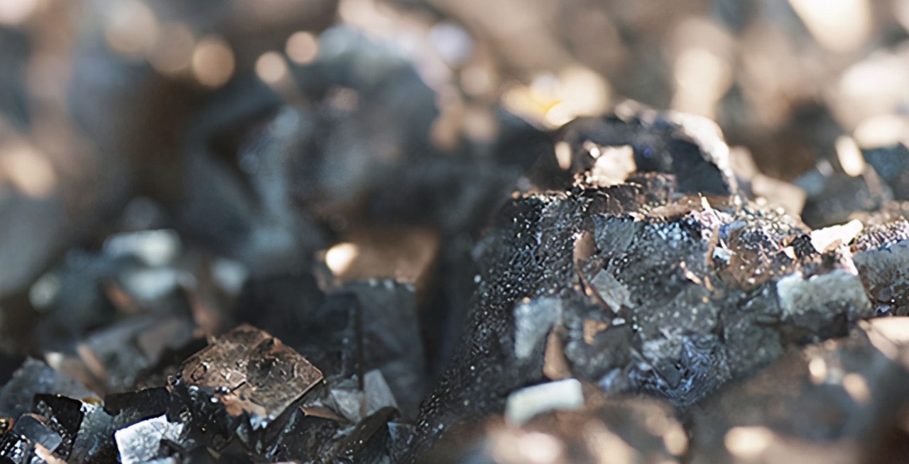 津巴布韦人为什么爱喝止咳糖浆,津巴布韦的少年都迷上了止咳糖浆