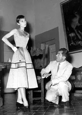 100元和500元的高跟鞋,100元的鞋和500元的鞋差距