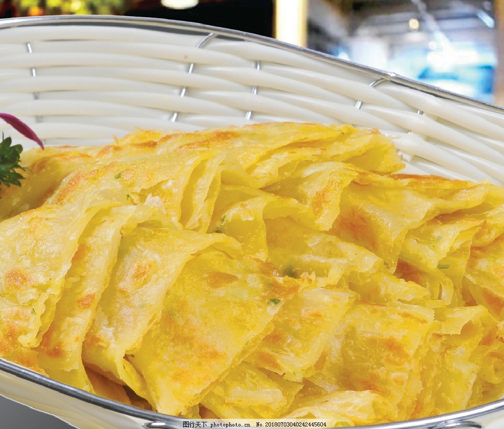 打捞儿时记忆留住时代味道——访开封厨老怪负责人李军彦