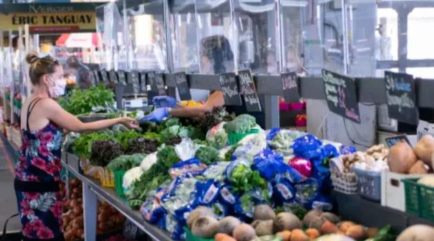 买不起菜了！多伦多华人超市玉米价格暴涨至$8.99！网友吐槽