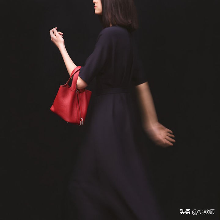 2021十款必买小众拼色包包,2021十款必买包包休闲包