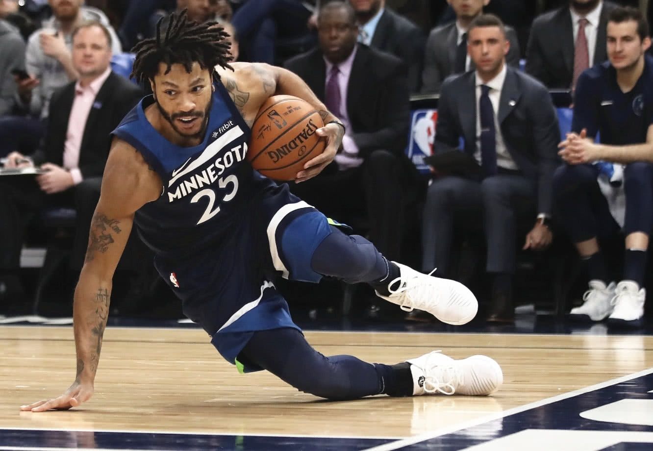 罗斯：从最年轻的MVP到老将底薪又怎样？坚持梦想终会绽放