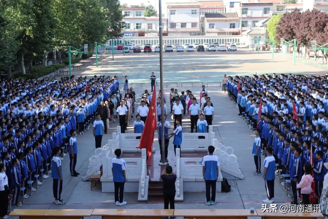 *党**建引领谋振兴知行合一谱新篇：沁阳二中学年成绩单和新学年工作谋划