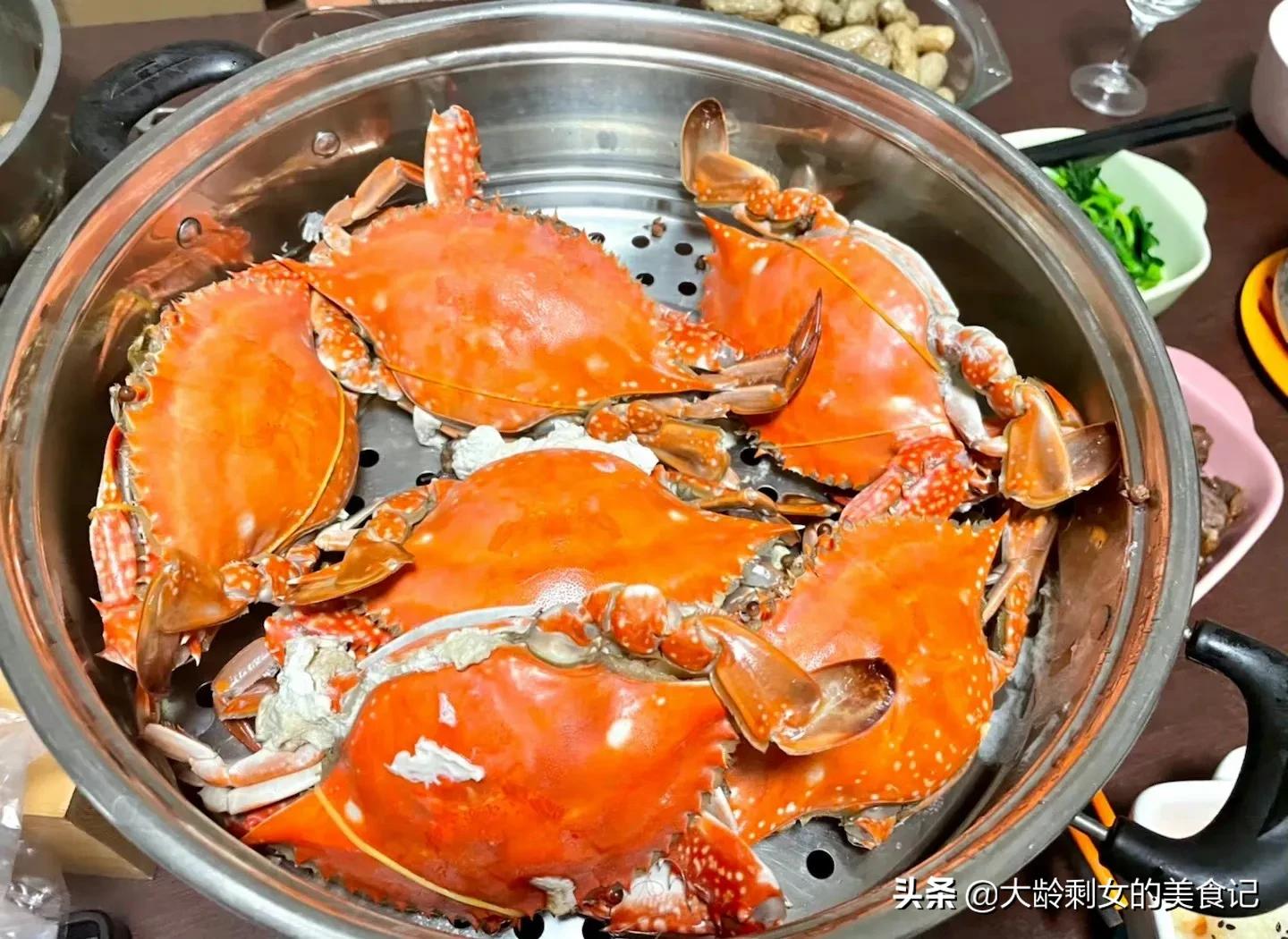 挑梭子蟹技巧干货,教你一招挑肥梭子蟹