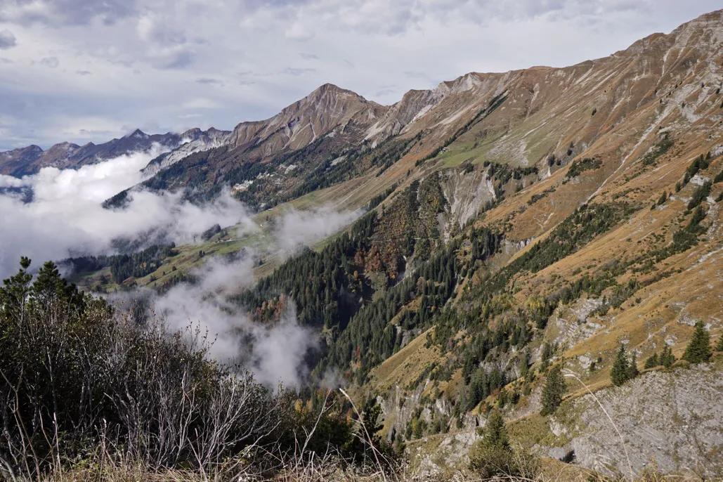 瑞士少女峰旅游详细攻略,四姑娘山徒步路线免费推荐