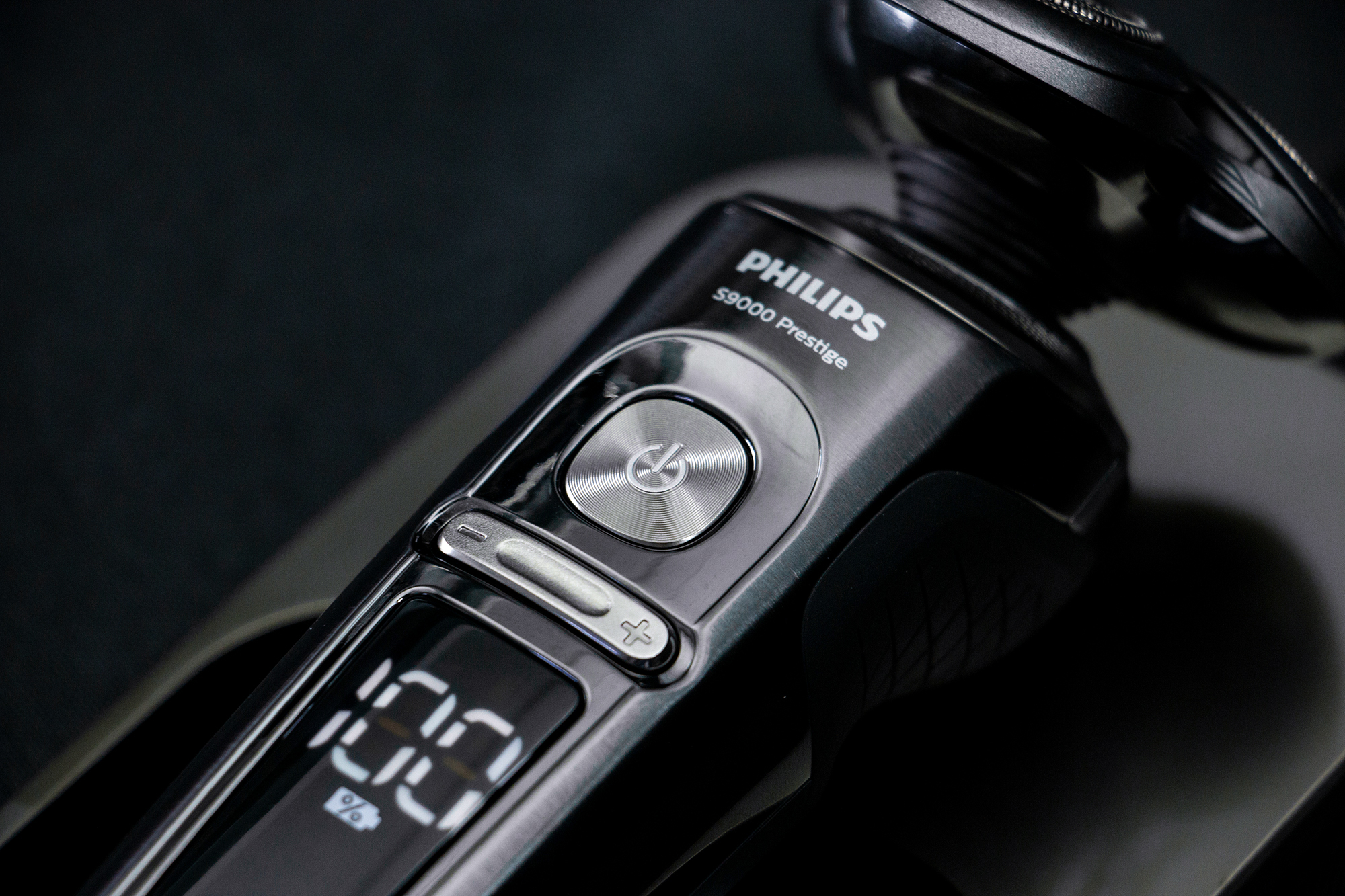 飞利浦s9000剃须刀刀头怎么拆开,飞利浦s9000剃须刀怎么连接蓝牙