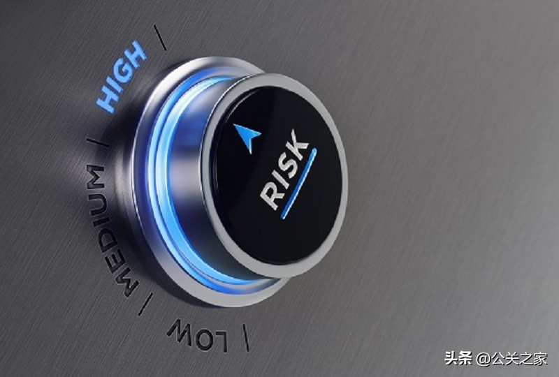 企业裁员危机公关方案,企业面对危机时如何做好公关工作