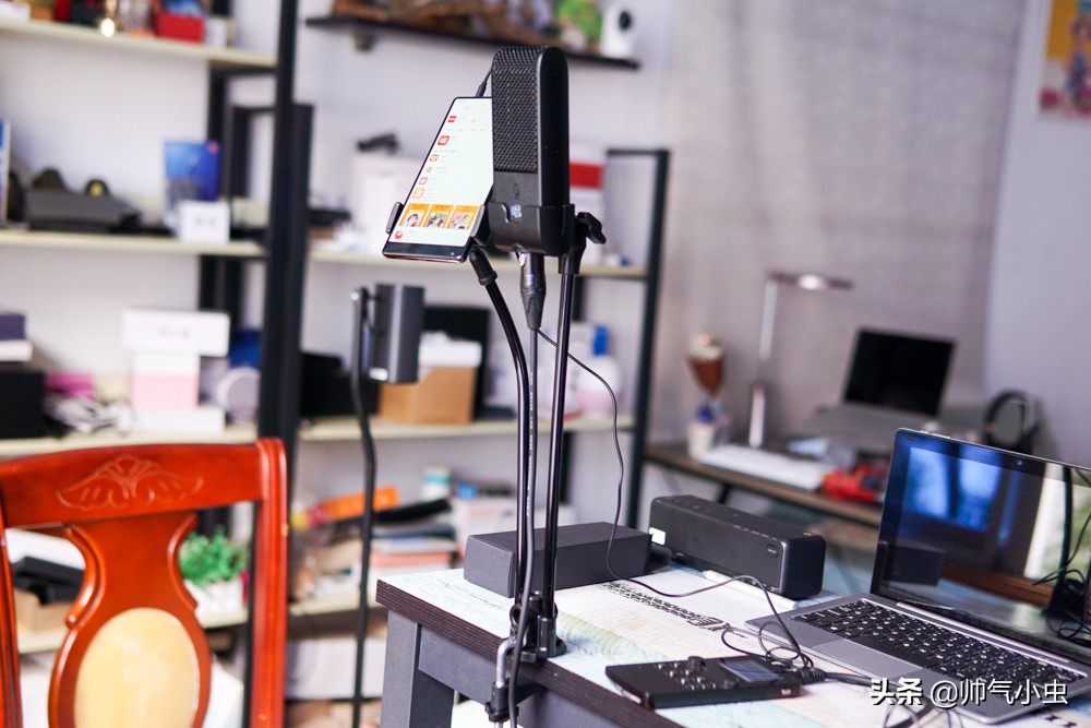 售价999元，用了之后，才发现我离那些主播只差一张好声卡