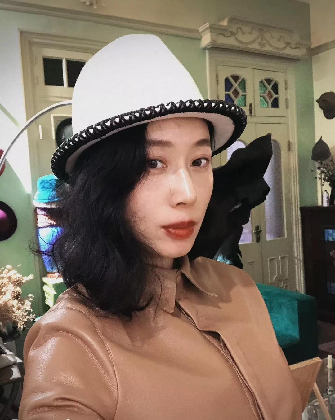 专访|“头大戴不下”怎么办?帽匠设计师Coco跟你聊帽子的学问