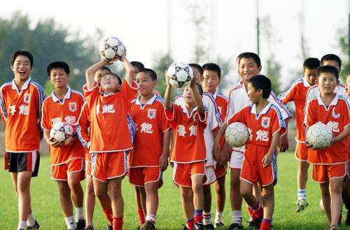 鲁能最强边前卫刘洋,鲁能最新主力阵容