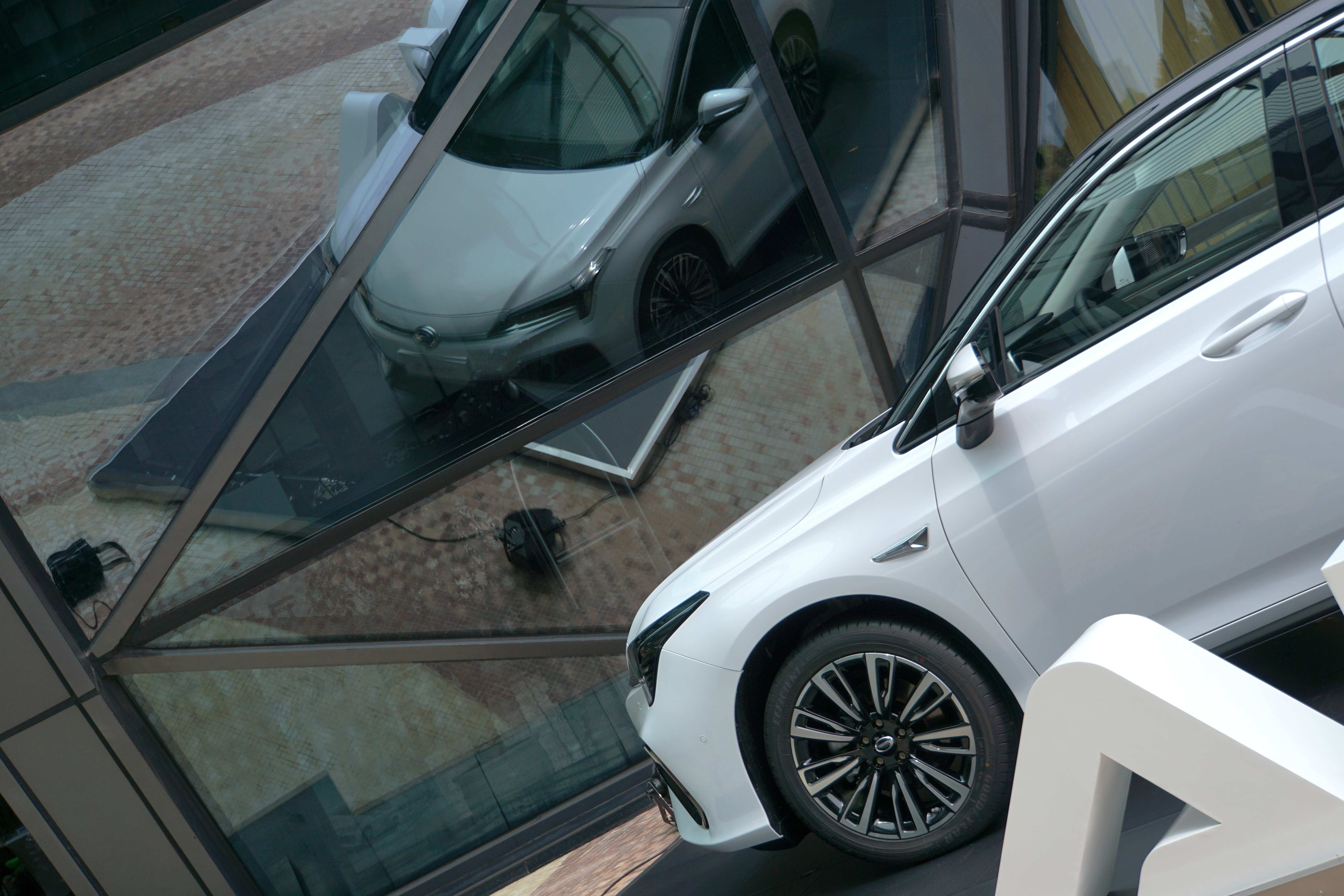 有面的新能源车,有新能源的电动汽车