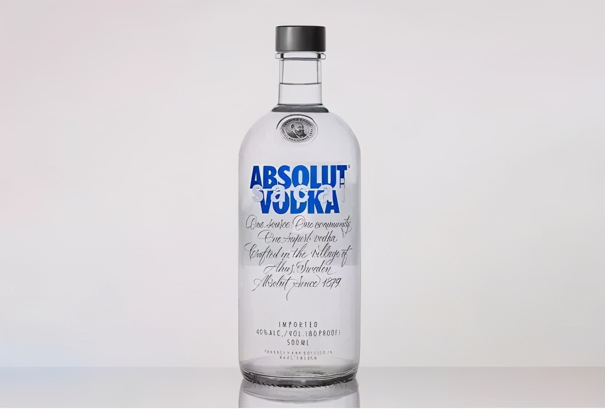 麦当劳全球换包装这次要走极简风,麦当劳派的包装怎么拆