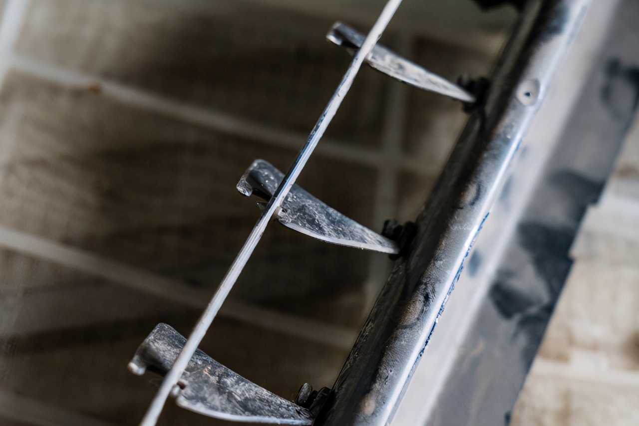 亲测旧空调脏过马桶,旧空调拆机对比评测