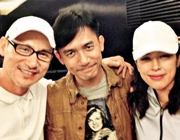 罗美薇是罗明珠吗,罗明珠葬礼罗美薇