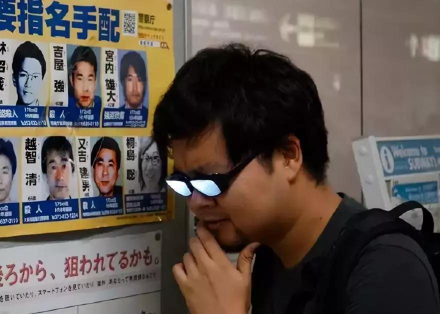 这些沙雕周边，每一样都好变态好想要啊