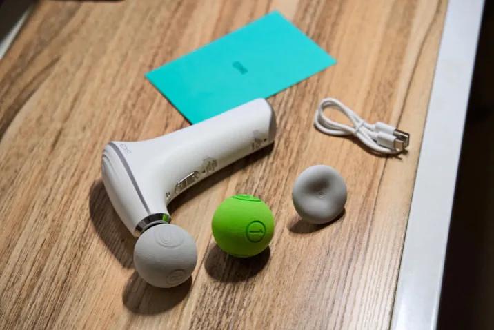 肩颈酸痛热敷按摩,缓解肩颈酸痛理疗