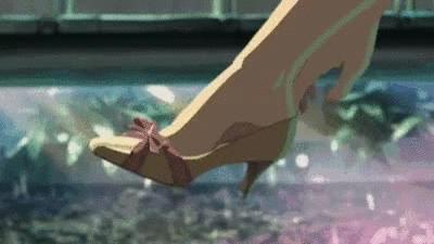 鞋子磨脚怎么办穿前记住这几招,鞋子磨脚怎么处理好看