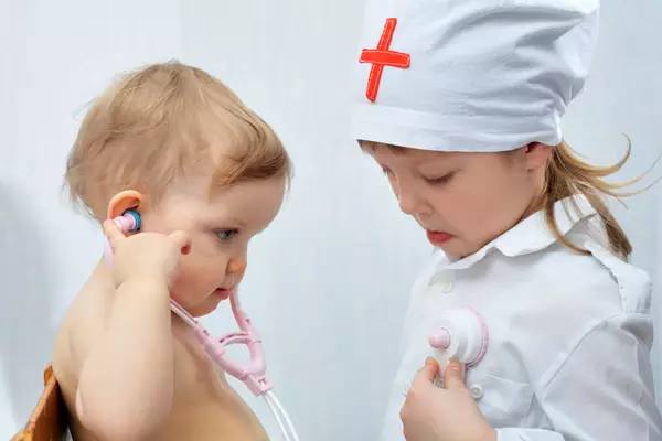 宝宝发热腹泻鼻塞怎么办,宝宝鼻塞发烧怎么推拿