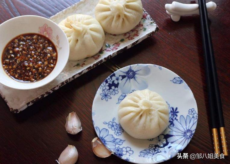 蒸包子冷水上锅蒸多长时间合适,蒸包子水开了蒸还是凉水直接蒸