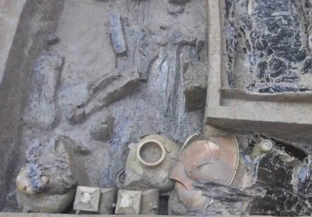 古墓宝藏之谜,墓室之谜完整版