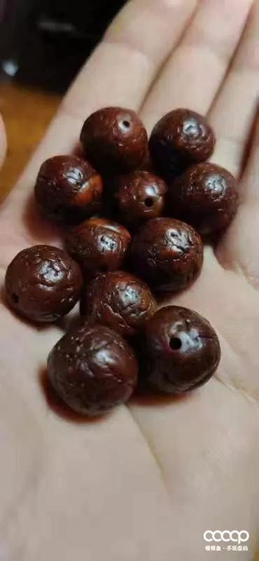 文玩界的万能油是什么油,文玩油和食用油有区别吗