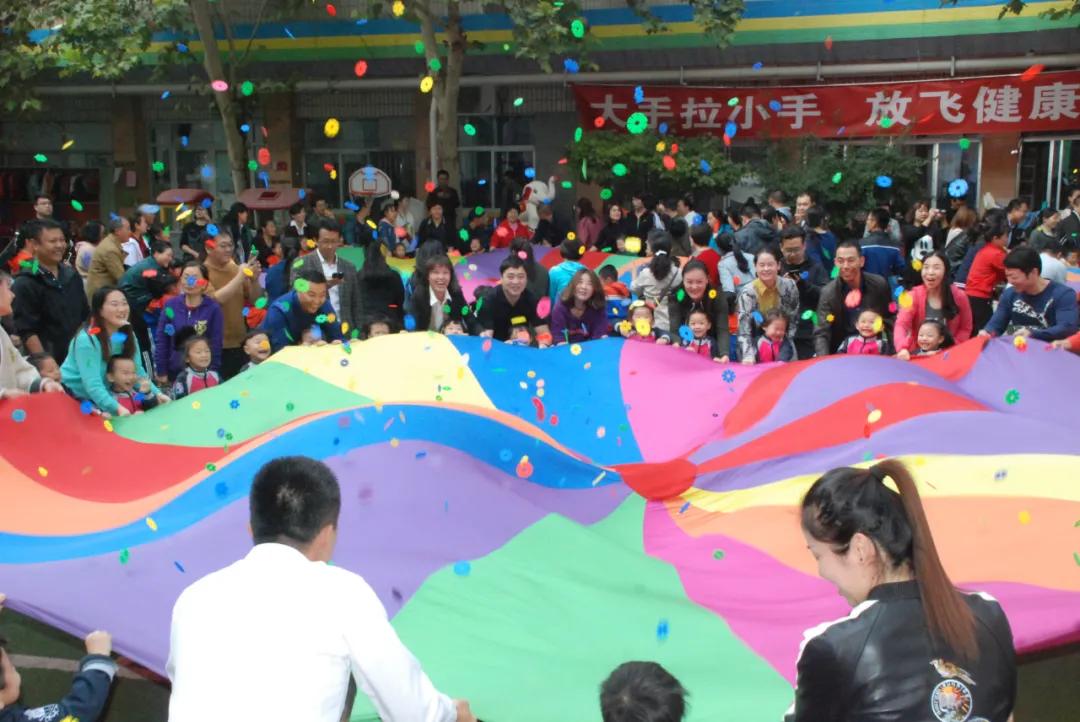 靓爆啦！金水区第一幼儿园再次狂揽多项重磅殊荣，拿奖拿到手软