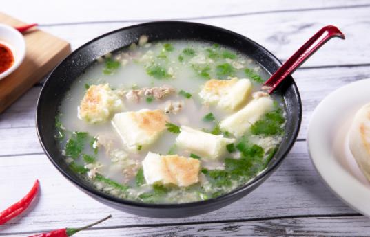 晚上游四方,游四方下联