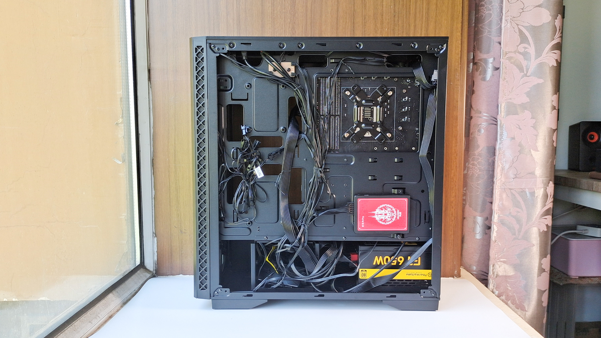 九州风神玄冰50机箱,九州风神玄冰50机箱安装几个风扇