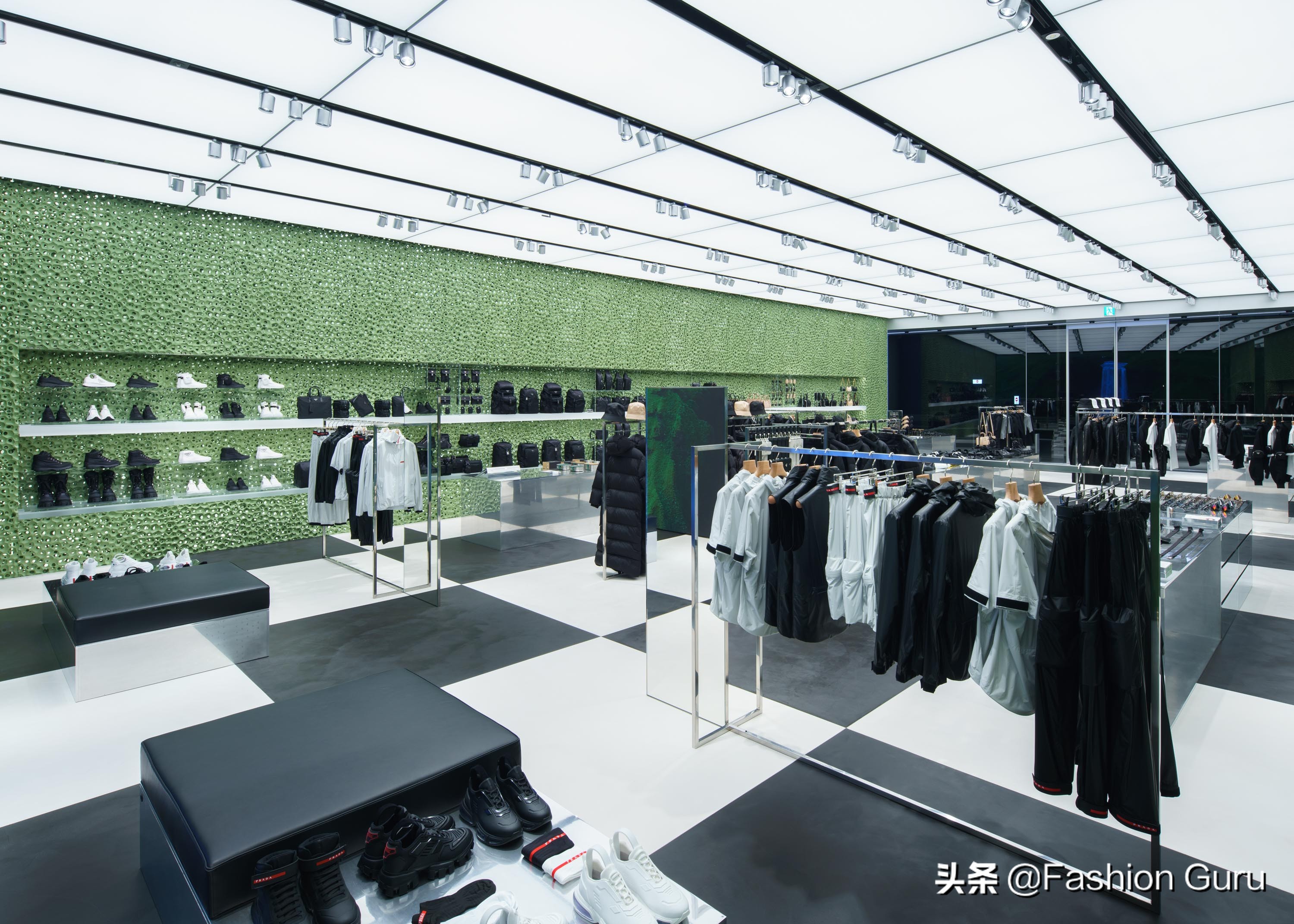 prada精品商店,东京prada旗舰店