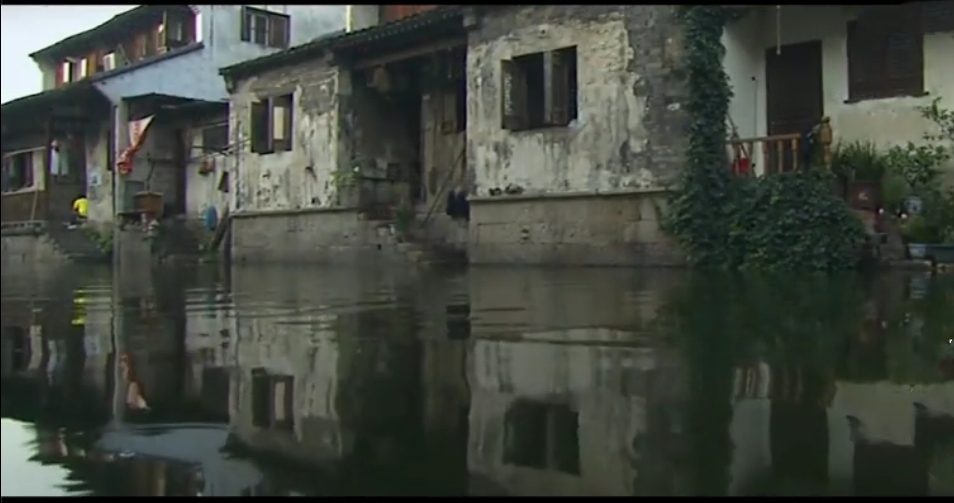 中年丧夫、家徒四壁的名门闺秀，靠什么培养出三个优秀的儿子？