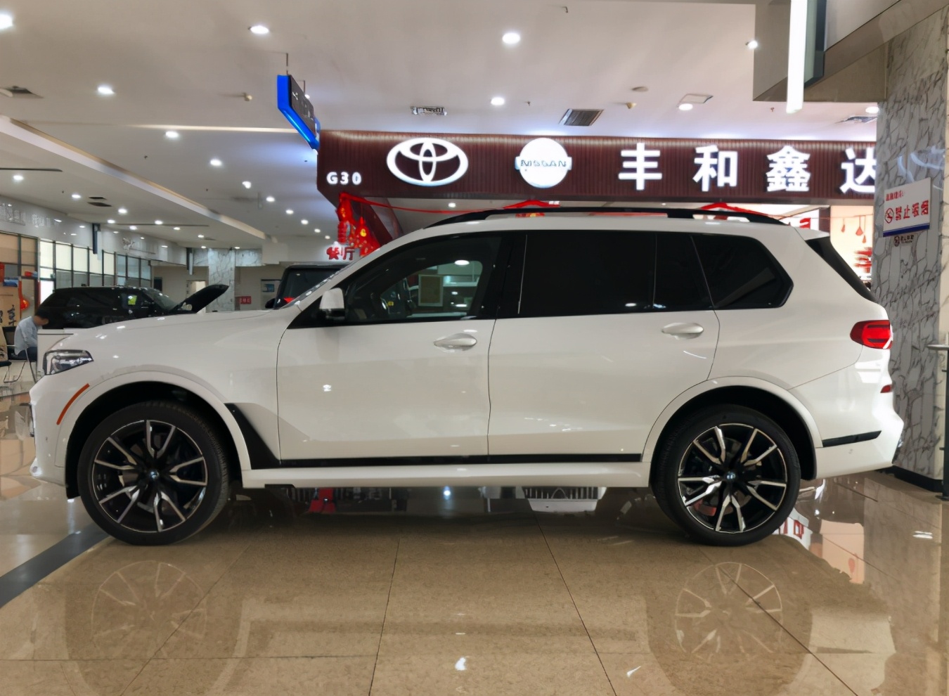 什么是平行*口车进**?和普通的*口车进**有何区别?