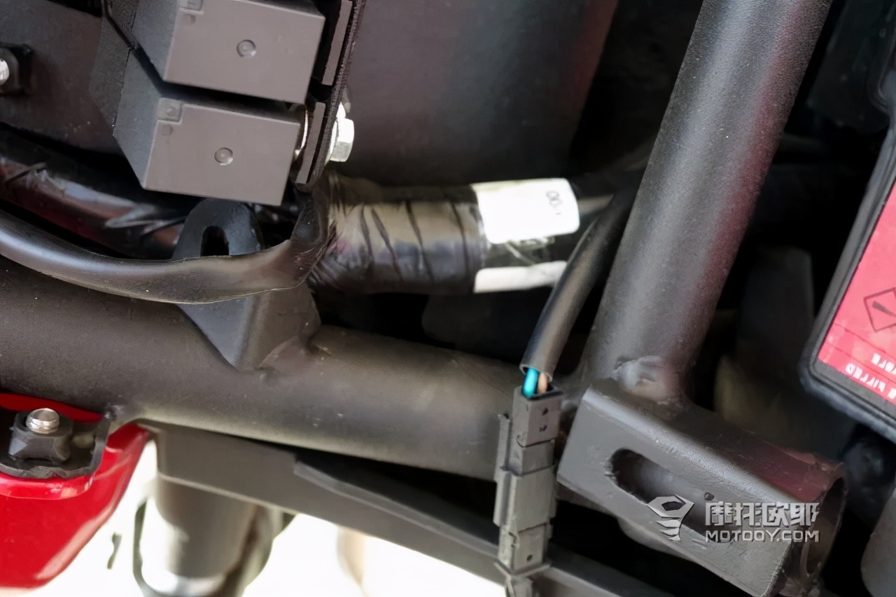 摩疆mj917巡航单座版,摩疆j917试驾