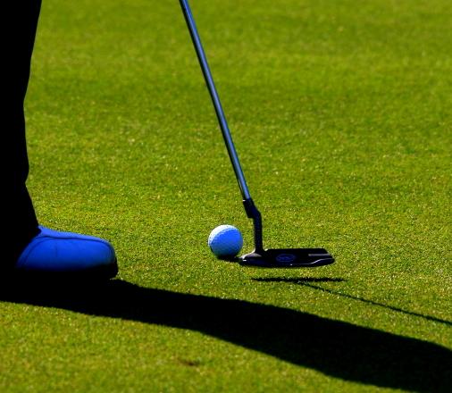 完成一个球洞最好的方式,很大程度上受距离的影响